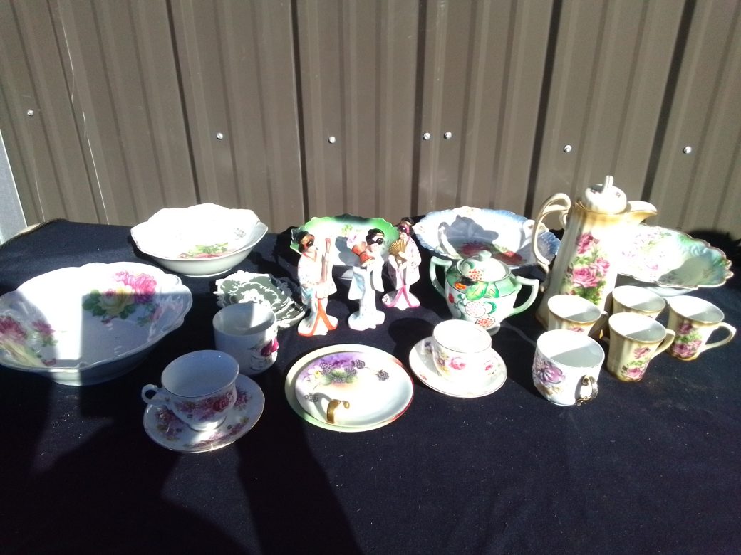 Tea Set Lot