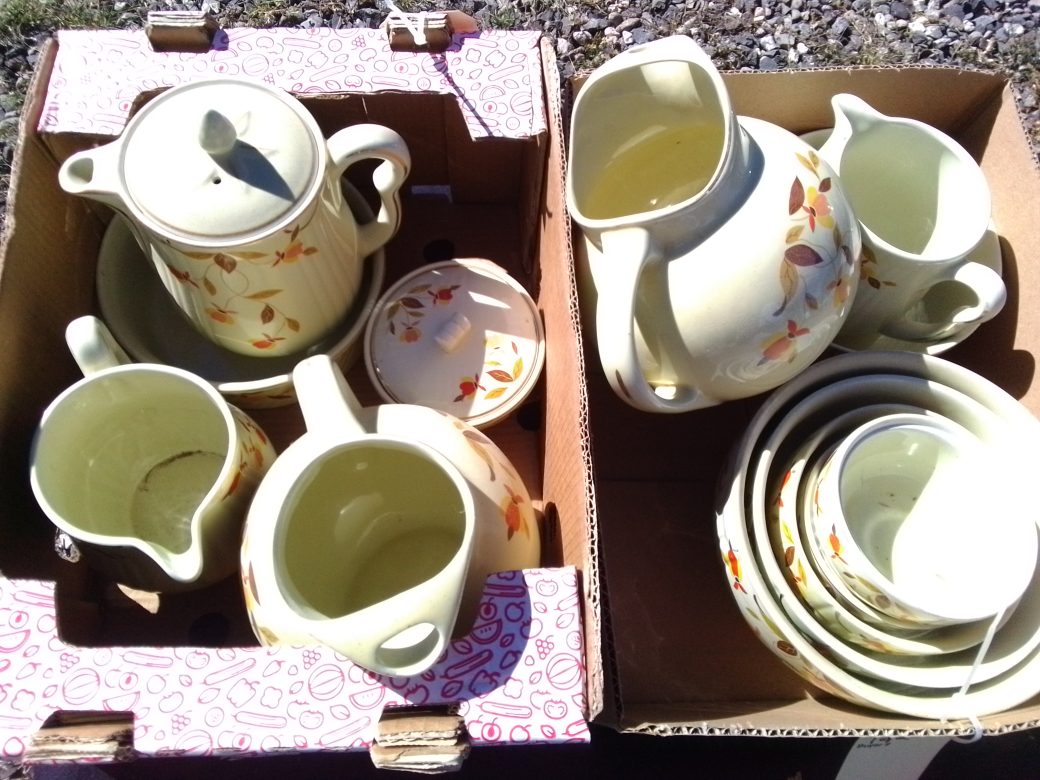 Vintage Halls Jewels Tea Company Set